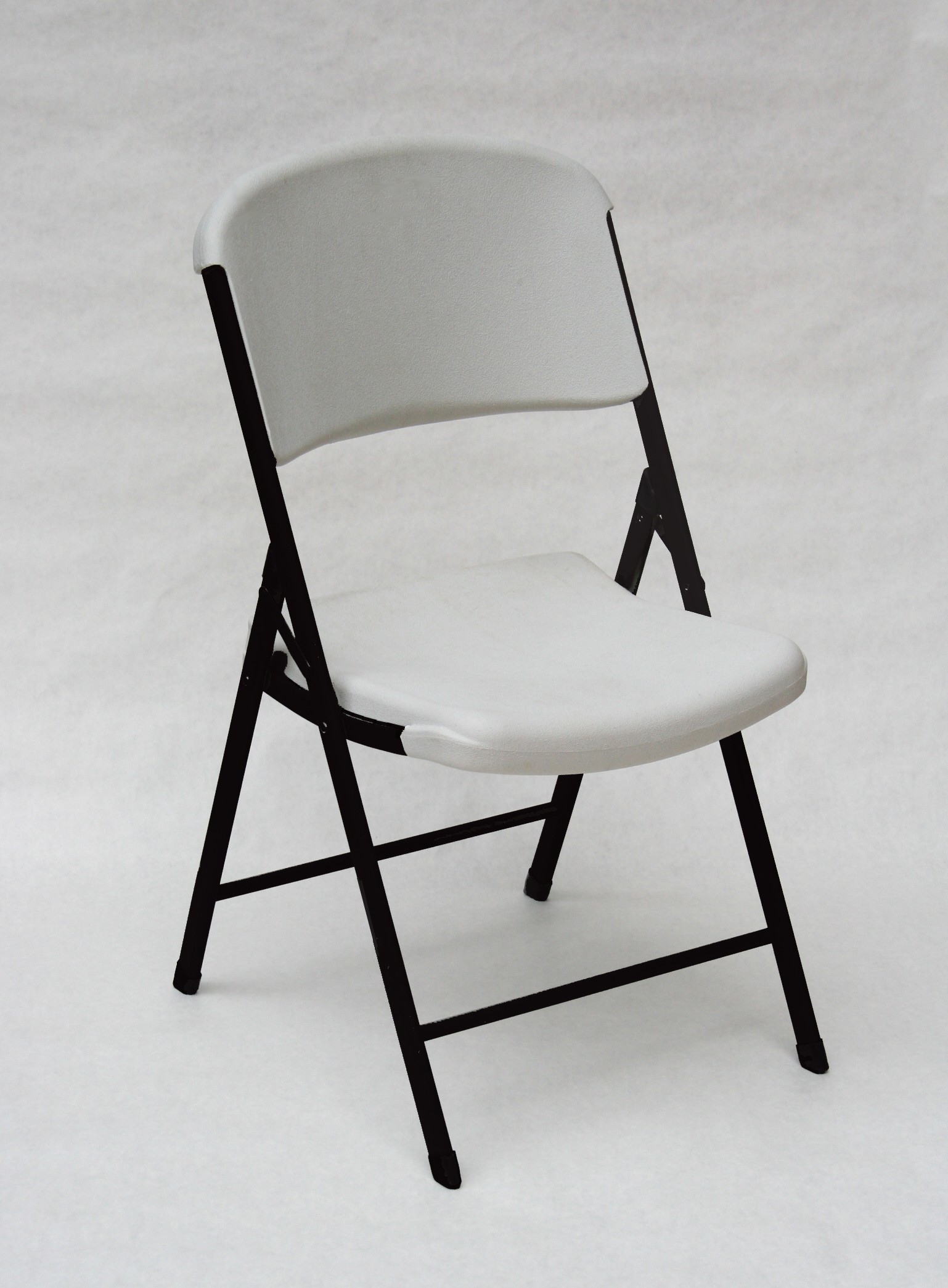 Folding Chair Clearance Sale on the RC600 from Correll!